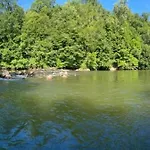 Exceptionnel Au Bord De La Riviere Lot 度假居 卡普德纳克