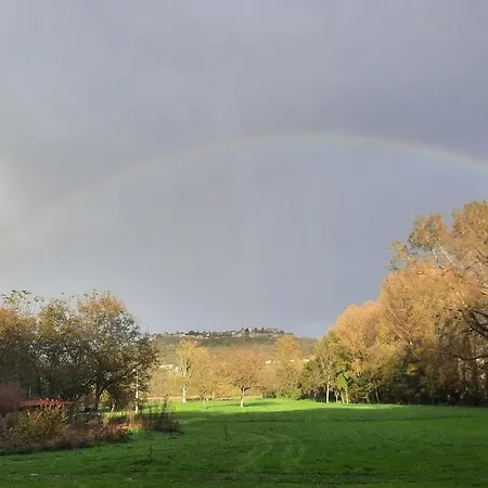 Exceptionnel Au Bord De La Riviere Lot