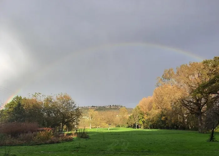 Exceptionnel Au Bord De La Riviere Lot Ferienhaus